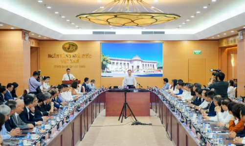 Các ngân hàng đồng thuận giảm lãi suất ngay sau cuộc họp với tân Thống đốc 