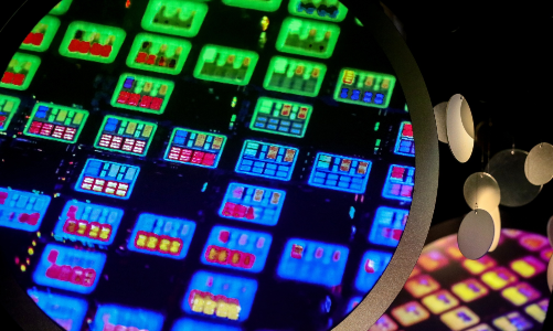 Ngành chip Đài Loan kêu gọi tích trữ helium, LNG