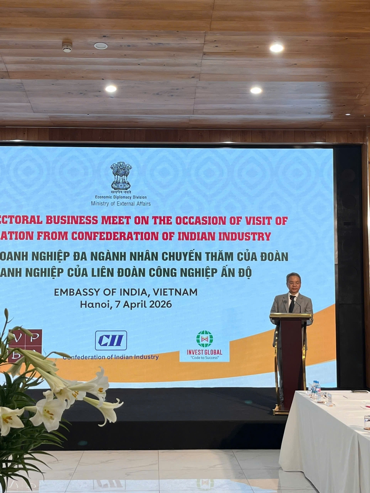 Ông S. Chinpau Ngaihte, Bí thư Thứ Nhất, Tham tán Kinh tế & Thương mại của Đại sứ quán Ấn Độ phát biểu tại sự kiện. Ảnh: Trọng Thoan