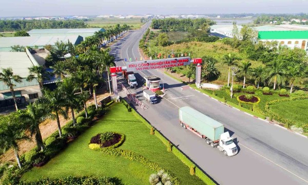 TP. Hồ Chí Minh đẩy mạnh triển khai mới 14 khu công nghiệp đến năm 2033 - Ảnh: Khu công nghiệp Tân Phú Trung.