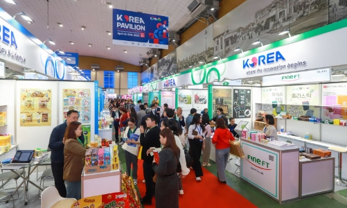Vietnam International Trade Fair opens in Hanoi