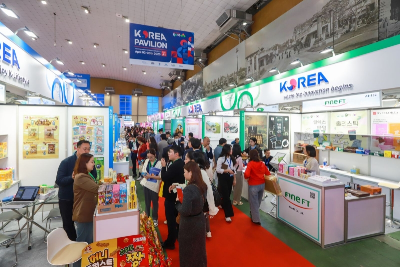 Vietnam International Trade Fair opens in Hanoi
