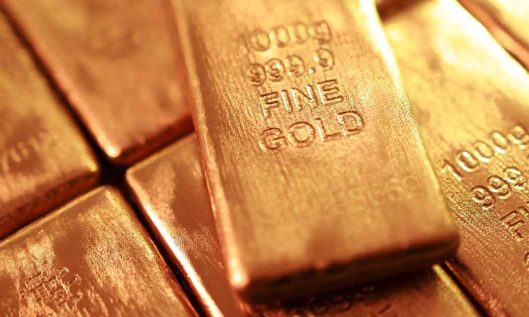 Giá vàng tăng khi USD tiếp tục suy yếu