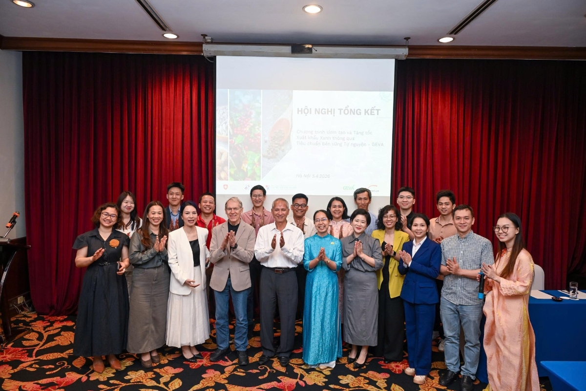 Hội nghị Tổng Kết Chương trình “Ươm tạo & Tăng tốc Xuất Khẩu Xanh thông qua Tiêu Chuẩn Bền Vững Tự Nguyện VSS”. Ảnh: GEVA.