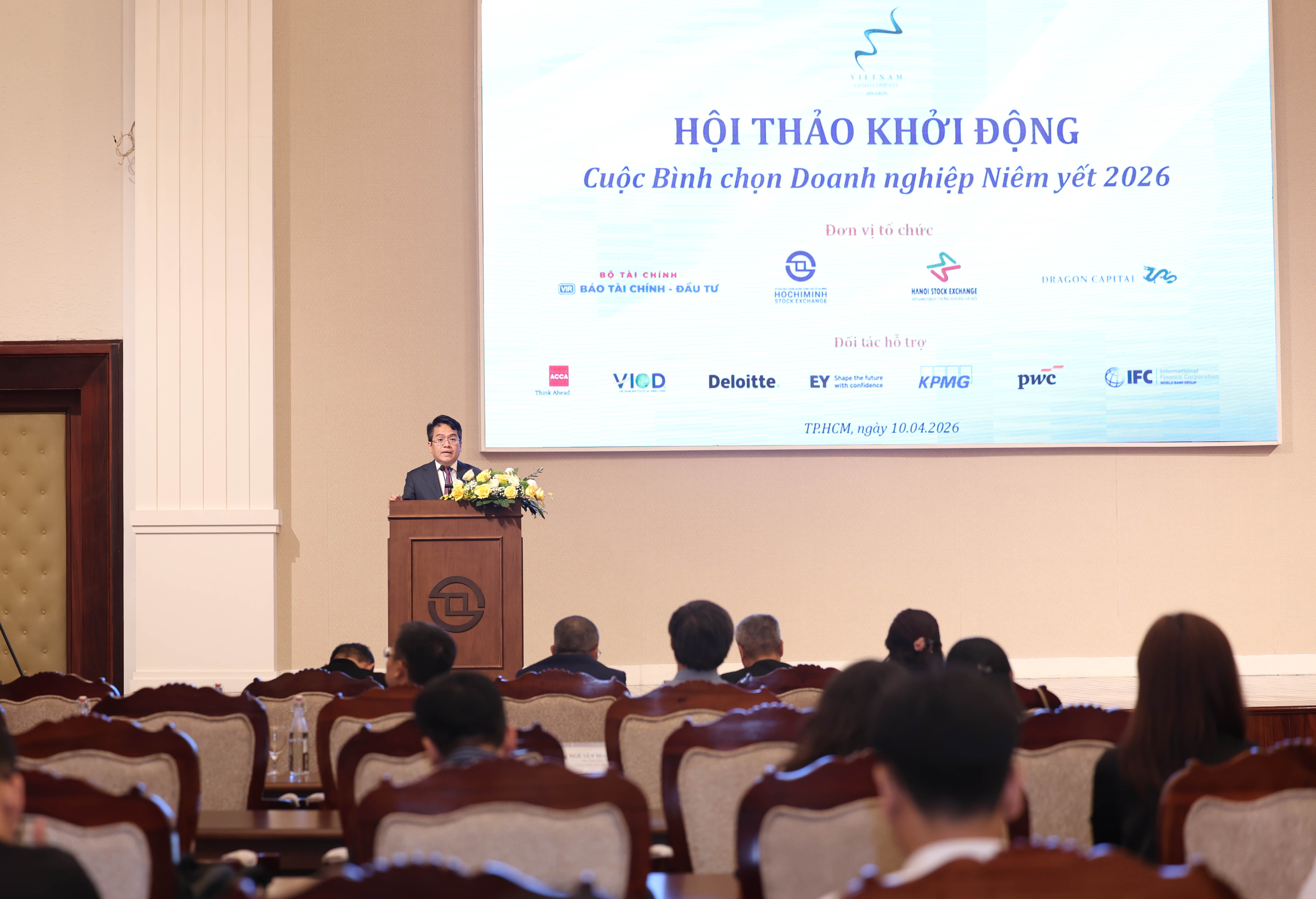 Ông Trịnh Sơn Hồng, Quyền Chủ tịch Sở GDCK TP.HCM (HOSE), trưởng ban tổ chức giải.