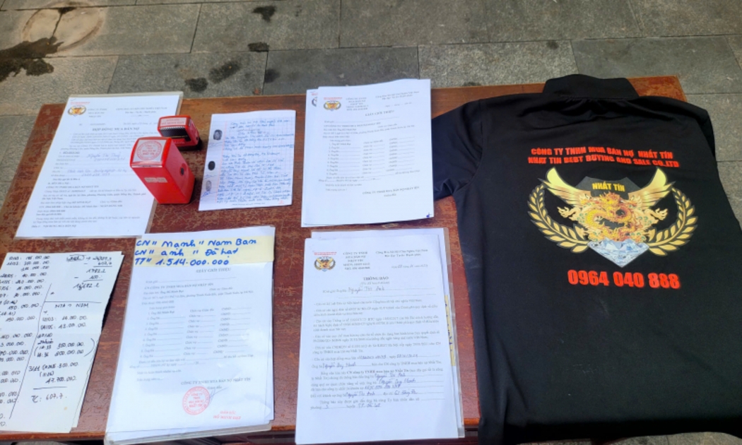 Khởi tố nhóm đối tượng “núp bóng” doanh nghiệp để cưỡng đoạt tài sản