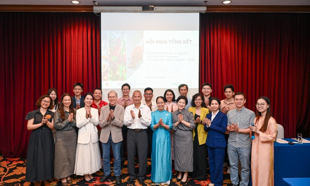 Hội nghị Tổng Kết Chương trình “Ươm tạo & Tăng tốc Xuất Khẩu Xanh thông qua Tiêu Chuẩn Bền Vững Tự Nguyện VSS”. Ảnh: GEVA.