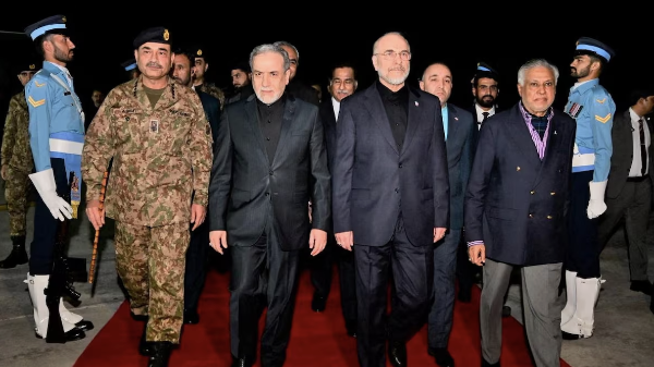 Dấu ấn kinh tế thế giới tuần 4-11/4/2026: Mỹ và Iran sắp đàm phán, giá dầu sụt mạnh, lạm phát Mỹ tăng tốc