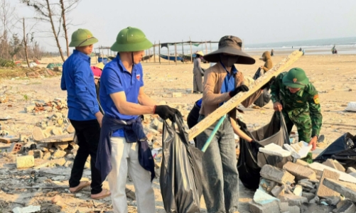 Môi trường biển Hà Tĩnh “thay áo mới”, sẵn sàng đón mùa du lịch 2026