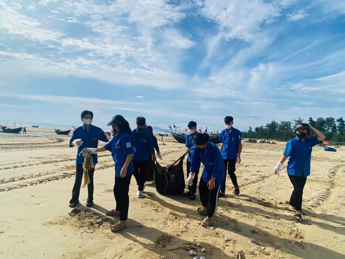 Mô hình “Bãi biển không rác thải” tiếp tục được duy trì hiệu quả