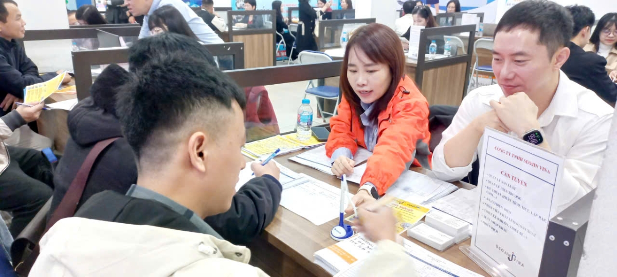 Doanh nghiệp tuyển dụng lao động. Ảnh: N.D. 