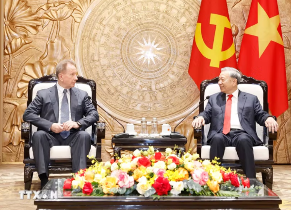 Tổng Bí thư, Chủ tịch nước Tô Lâm tiếp Giám đốc Cơ quan Vệ binh quốc gia Liên bang Nga Viktor Zolotov - Ảnh: TTXVN