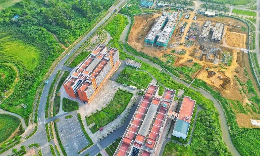 Đại học Quốc gia Hà Nội tại Hòa Lạc. 