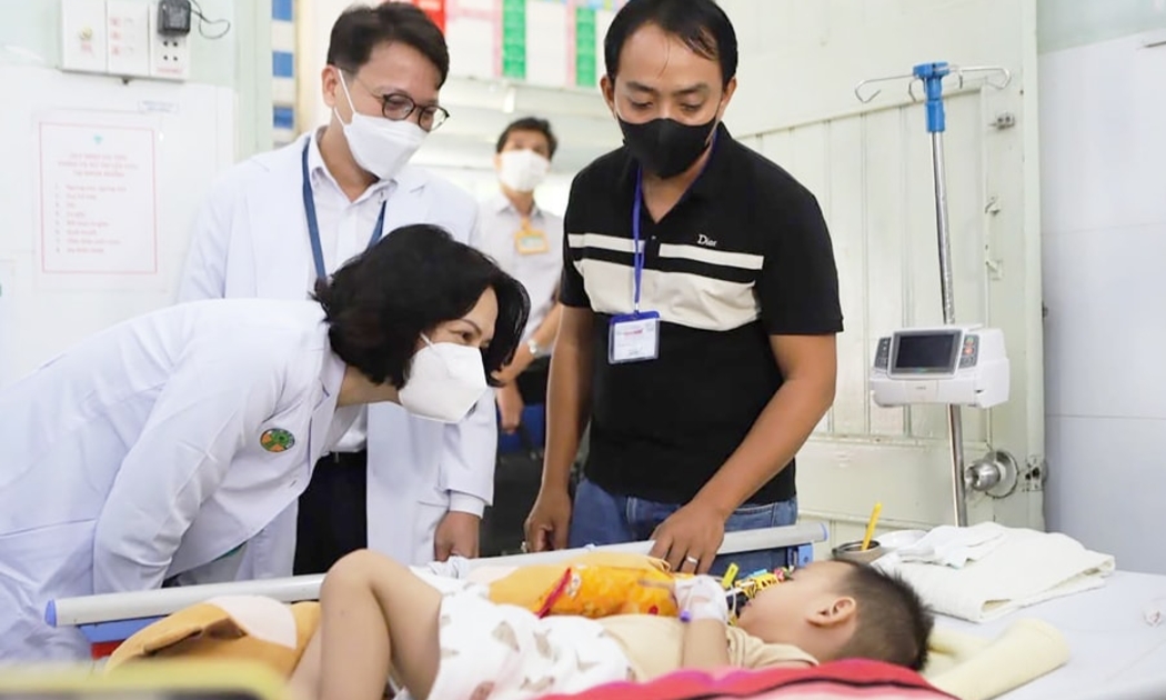 Bệnh tay chân miệng tăng nhanh, đã có 8 trường hợp tử vong