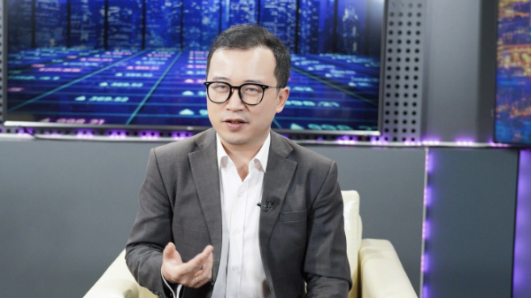 Chuyên gia: Phân bổ tài sản đa dạng chứng khoán và vàng để tận dụng trọn vẹn cơ hội 