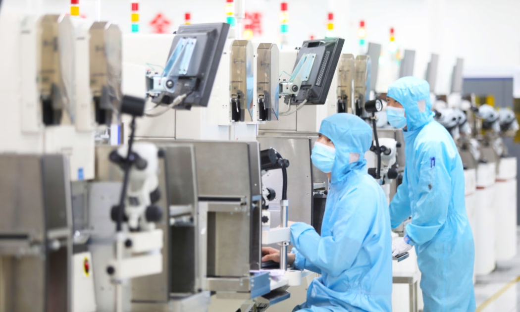 Đề xuất phạt hành chính tối đa 200 triệu trong lĩnh vực công nghiệp công nghệ số