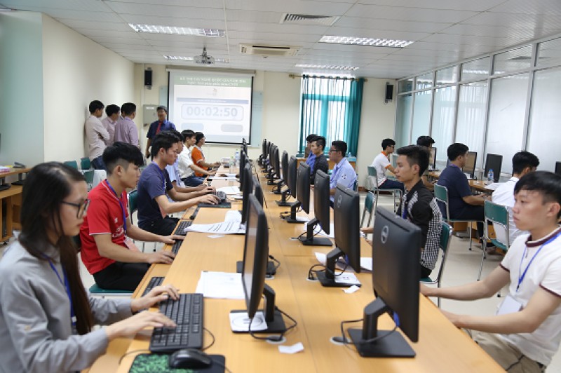 Nhu cầu nhân lực dữ liệu tăng mạnh trong nhiều năm qua. Ảnh minh họa