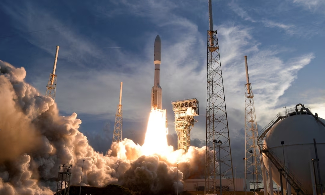 Amazon chi 11,57 tỷ USD thâu tóm công ty vệ tinh, tăng tốc cạnh tranh với Starlink 