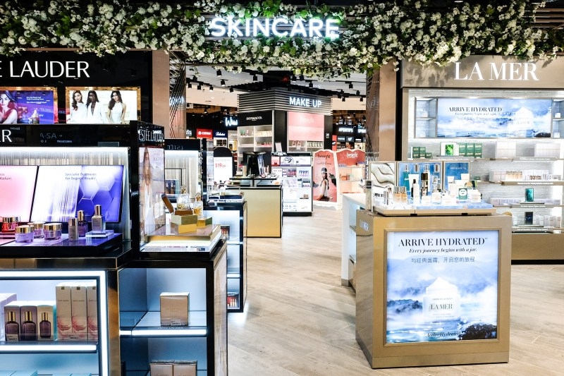 Bán lẻ du lịch là kênh đầu tiên có dấu hiệu chững lại và chịu tác động từ xung đột tại Trung Đông