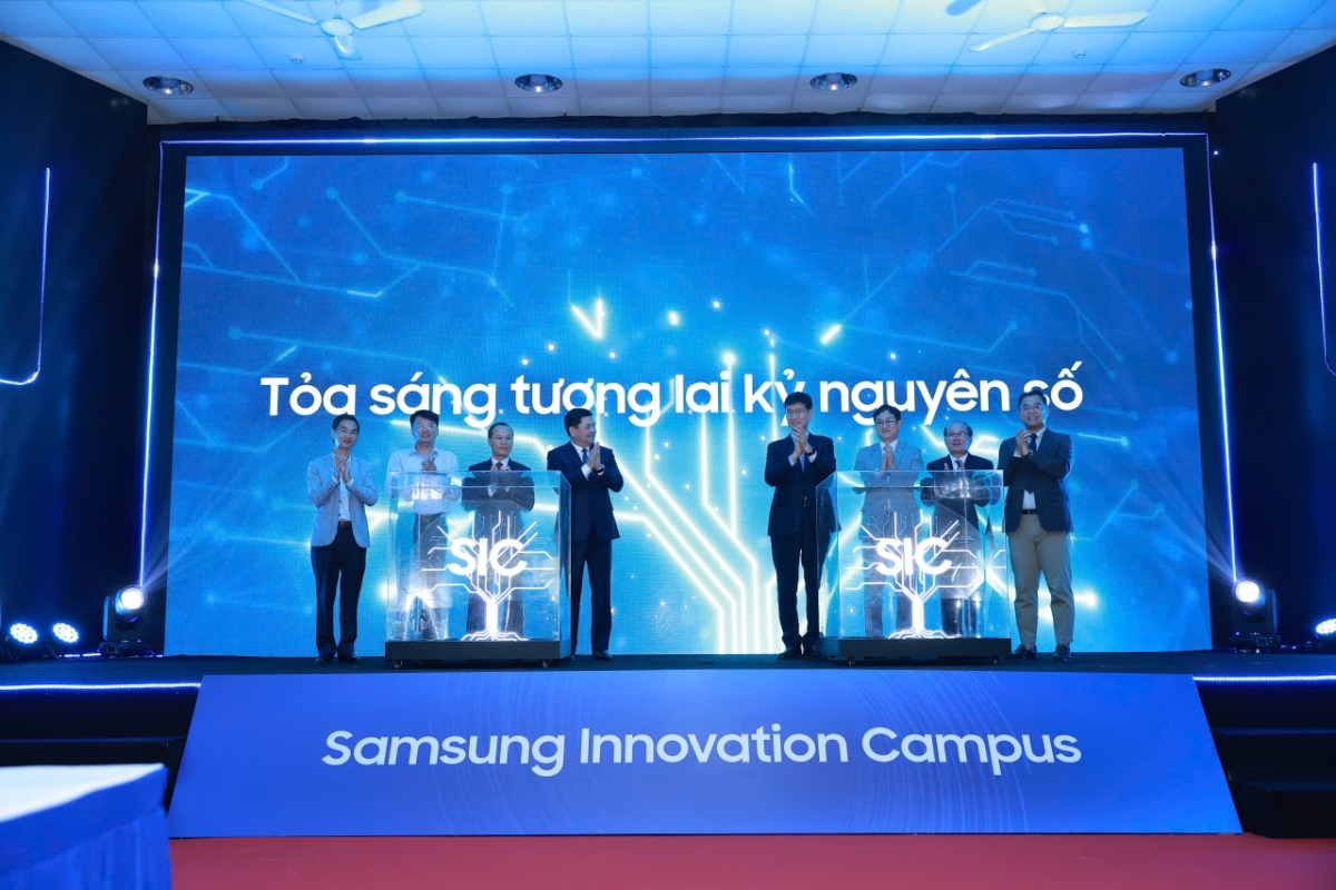 Các đại biểu khởi động Chương trình Samsung Innovation Campus 2026 chính thức khởi động.