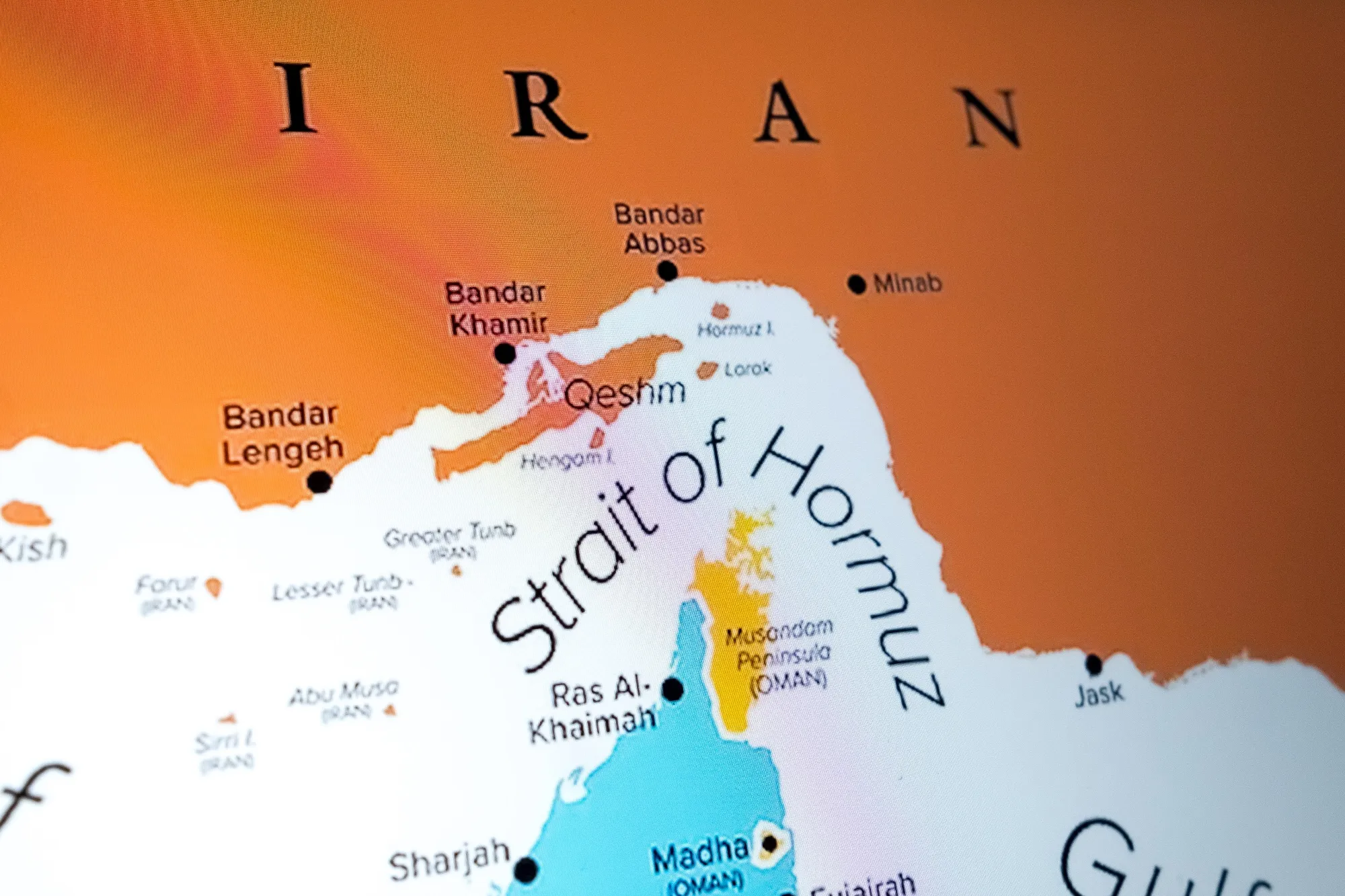 Eo biển Hormuz trên bản đồ - Ảnh: Bloomberg.