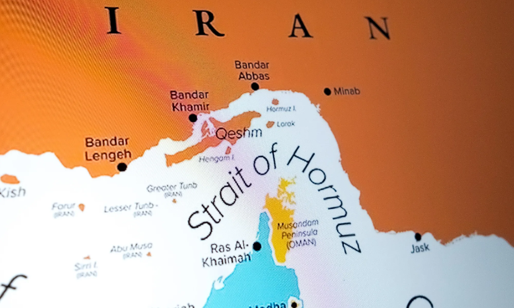 Eo biển Hormuz trên bản đồ - Ảnh: Bloomberg.