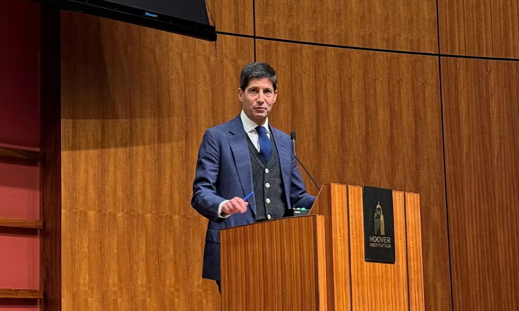 Ông Kevin Warsh - Ảnh: Reuters