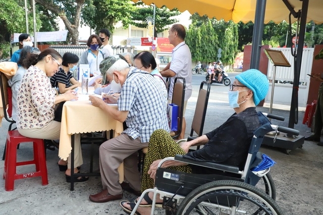 Chương trình khám sức khỏe, sàng lọc lần này là quy mô lớn nhất từ trước tới nay của TP.Hồ Chí Minh trong lĩnh vực y tế dự phòng và CSSK. Ảnh: Nam Thương