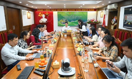 Quang cảnh họp báo.