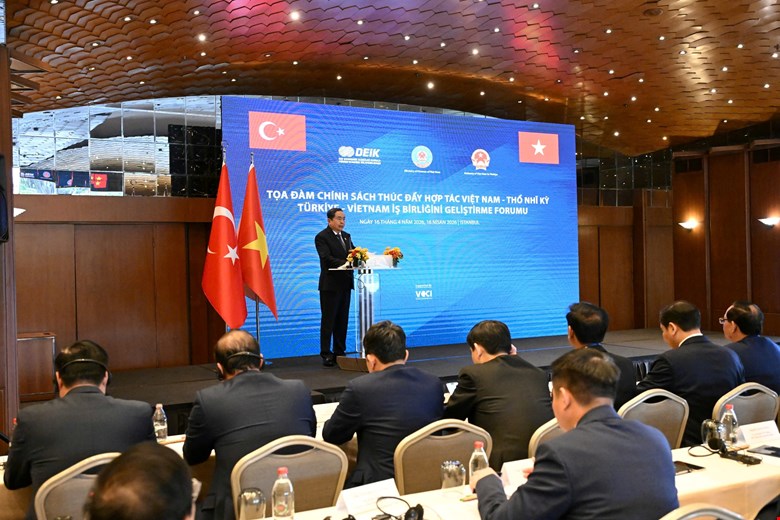  Chủ tịch Quốc hội Trần Thanh Mẫn phát biểu tại Tọa đàm chính sách thúc đẩy hợp tác Việt Nam - Thổ Nhĩ Kỳ. Ảnh: Quốc hội.