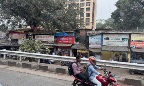 Ấn Độ: Lao động bỏ về quê vì giá gas cao, các nhà máy điêu đứng