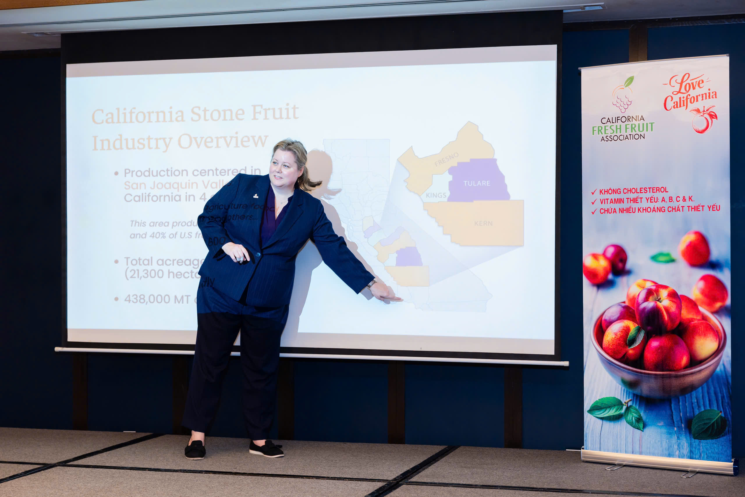 Bà Caroline Stringer, Giám đốc Thương mại của Hiệp hội Trái cây tươi California. Ảnh: CFFA