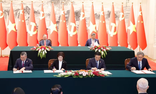 Lễ ký kết 2 văn bản quan trọng giữa Bộ Công Thương Việt Nam và Bộ Thương mại Trung Quốc. 