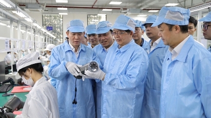 Finalizing AI camera standards to drive market development