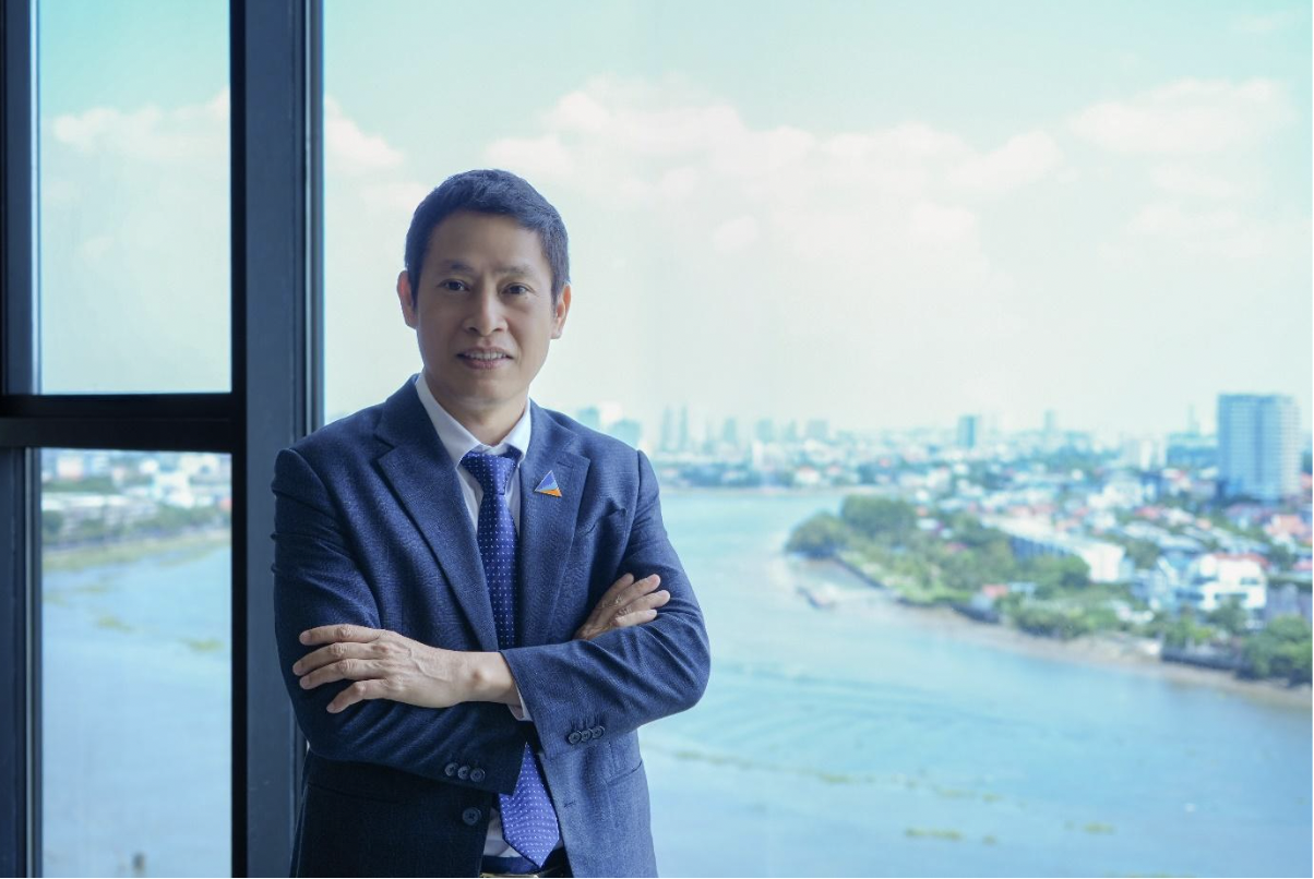 Ông Bùi Ngọc Đức - Tổng Giám đốc Tập đoàn làm Chủ tịch Hội đồng Quản trị, thay cho ông Lương Ngọc Huy. 