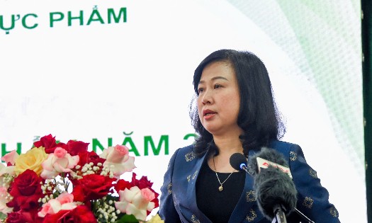 Bộ trưởng Bộ Y tế Đào Hồng Lan nhấn mạnh công tác bảo đảm an toàn thực phẩm là thường xuyên, liên tục. Ảnh: Bộ Y tế.