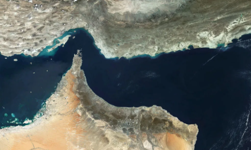 Iran tuyên bố mở cửa hoàn toàn eo biển Hormuz trong thời gian ngừng bắn giữa Israel và Lebanon