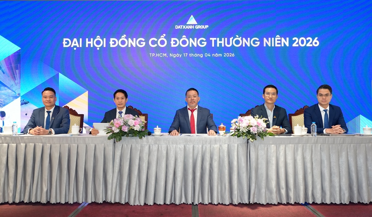 Chủ tọa đoàn điều hành Đại hội đồng cổ đông thường niên 2026. Ảnh: Tập đoàn Đất Xanh.