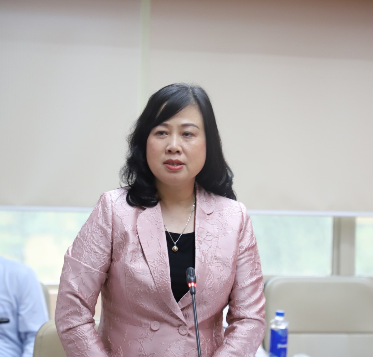 Bộ trưởng Bộ Y tế Đào Hồng Lan thông tin về những định hướng của ngành y tế trong thời gian tới. Ảnh: Bộ Y tế.