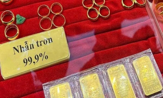 Giá bán vàng miếng SJC phổ biến neo tại 172 triệu đồng/lượng
