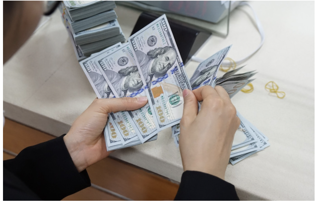 Kiều hối chuyển về TP. Hồ Chí Minh giảm nhẹ 15,6%, đạt 2 tỷ USD trong quý I/2026 - Ảnh minh họa. 