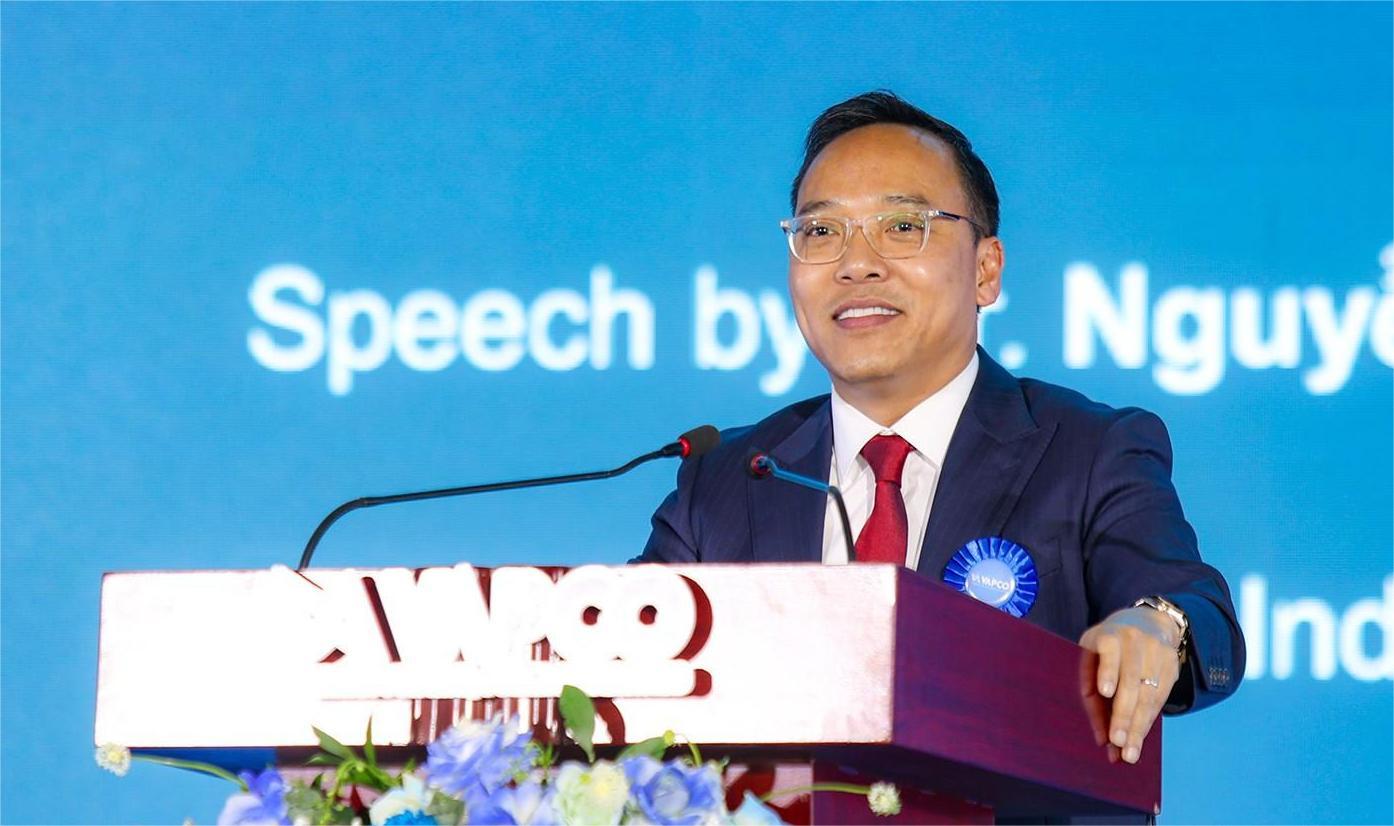 Thứ trưởng Bộ Công thương Nguyễn Hoàng Long phát biểu tại buổi lễ. Ảnh: Đình Nhất