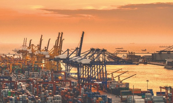 UOB: GDP quý 1 vượt kỳ vọng, triển vọng 2026 giữ nhịp ổn định