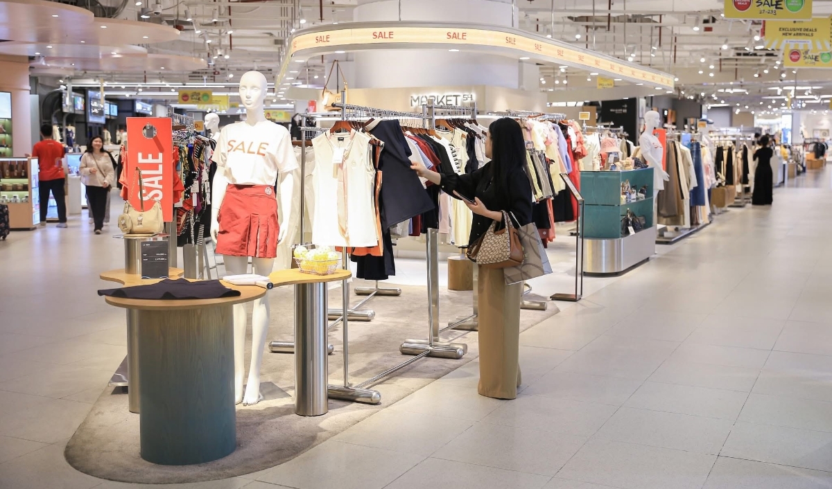 Các nhà bán lẻ cũng đang chuyển từ hình thức bán hàng dựa vào khuyến mãi sang hình thức xác định nhu cầu.