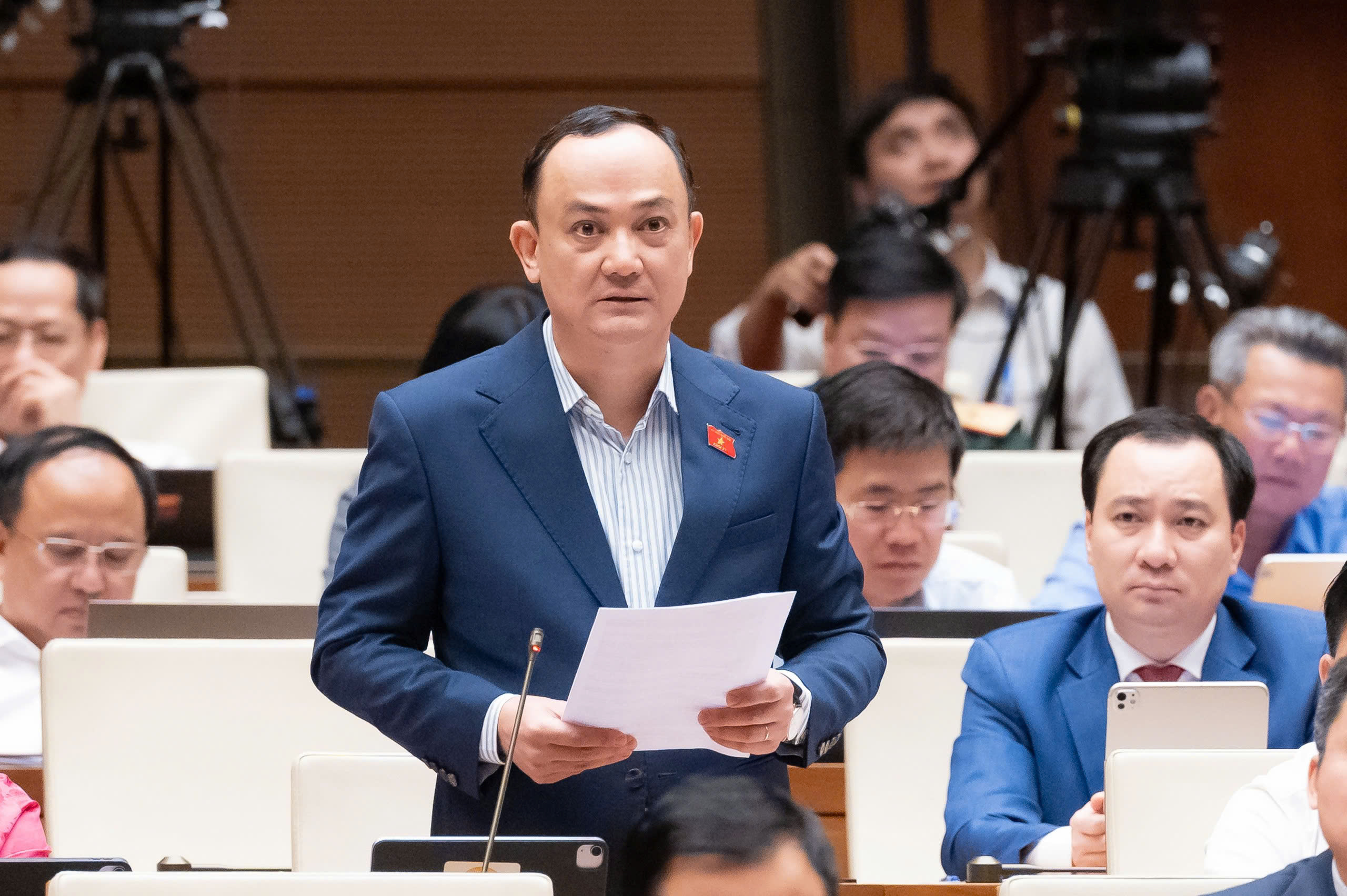 Đại biểu Nguyễn Ngọc Sơn, ĐBQH thành phố Hải Phòng phát biểu