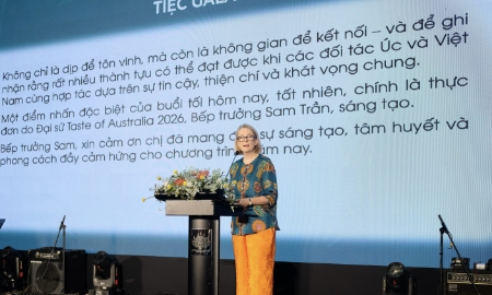 Bà Sarah Hooper, Tổng Lãnh sự Australia tại TP. Hồ Chí Minh phát biểu tại sự kiện. Ảnh: Phương Trần