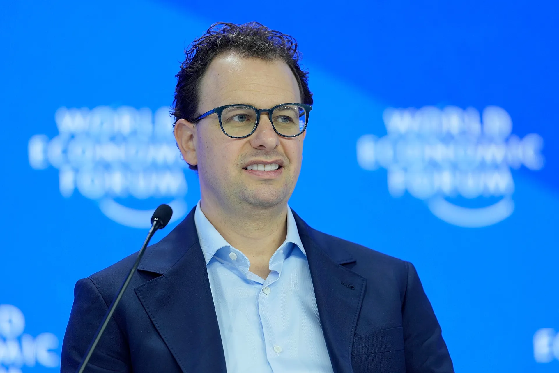 Giám đốc Điều hành Anthropic Dario Amodei tại Diễn đàn Kinh tế Thế giới tổ chức ở Davos, Thụy Sĩ, ngày 23/1/2025. Nguồn: AP/Markus Schreiber.