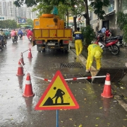 Hà Nội tập trung hoàn thiện hệ thống thoát nước, xử lý các điểm úng ngập