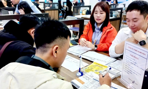 Hanoi to tap into AI to analyze labor market data