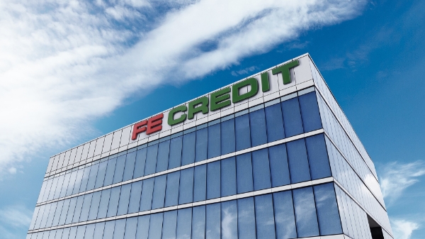 FE CREDIT: Tăng trưởng bền vững từ tái cấu trúc chiến lược